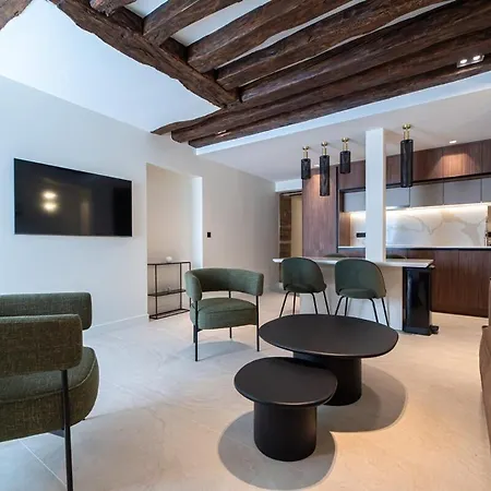 Apartament Luxury And Charm In Heart Of Place Des Vosges *
