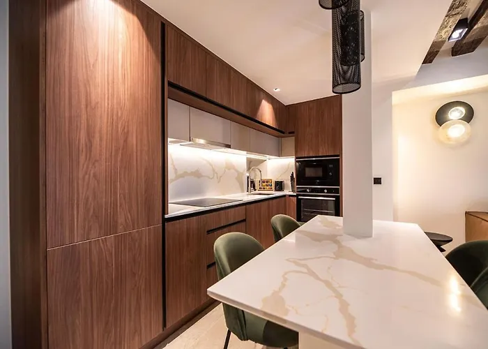 Luxury And Charm In Heart Of Place Des Vosges *